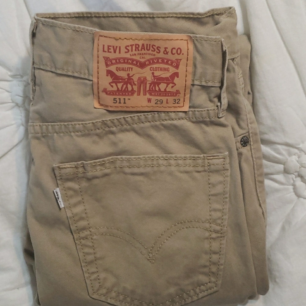 Levis Strauss and company 511 waste 29 length 32
